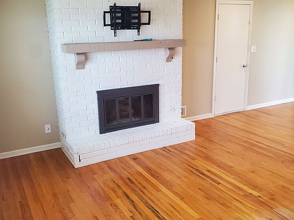 Main room from front door