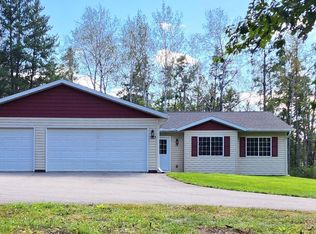 1903 E River Rd, Motley, MN 56466