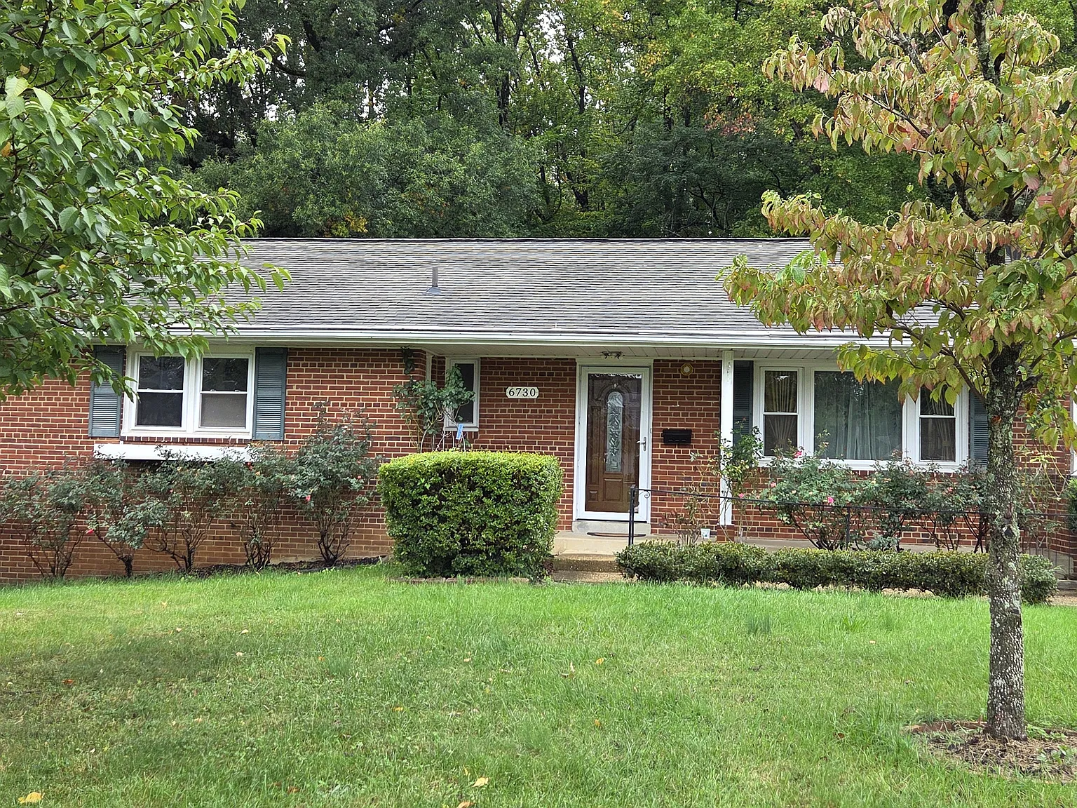 3 bed, $3,000 — Photo 1