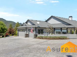 3465 Galls Creek Rd, Gold Hill, OR 97525