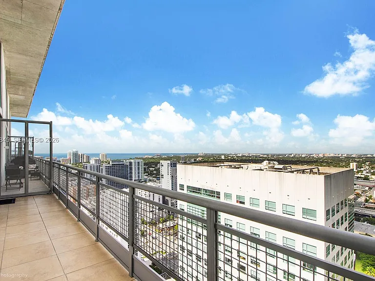 690 SW 1st Ct #Penthouse II24 — Photo 15