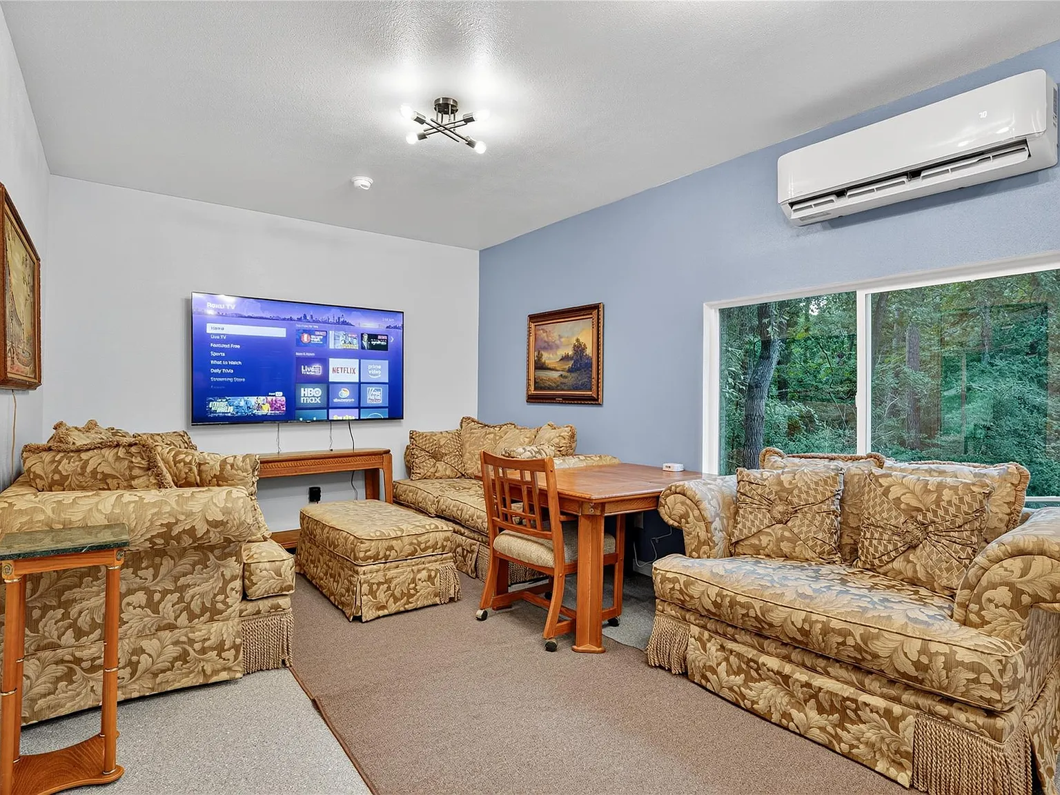 5 bed, $1,825 — Photo 2