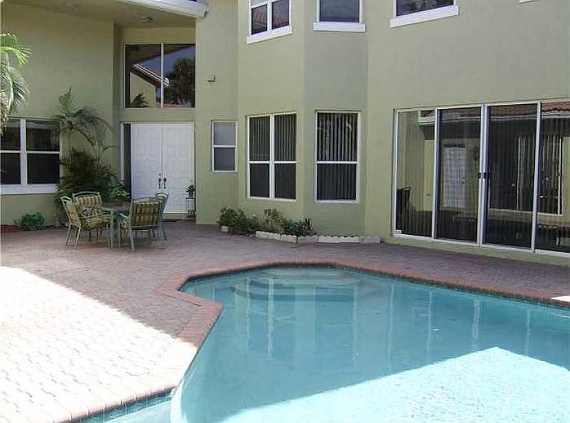 2nd image of 10886 Ravel Ct