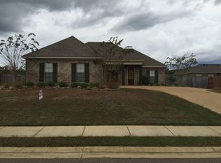 216 Tucker Dr, Brandon, MS 39042