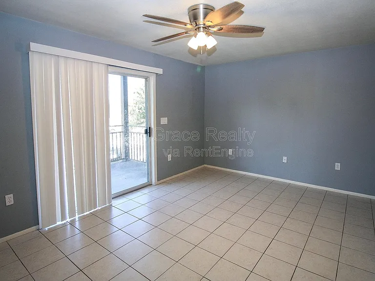 1500 Lake Shore Dr #201 — Photo 5