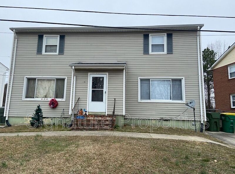 1st image of 2249B Dellrose Dr