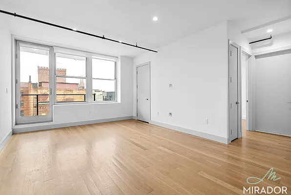 Rented by Mirador Real Estate | media 13