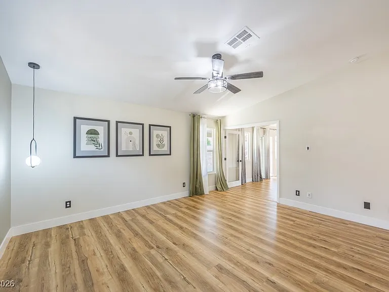 8217 Cabin Springs Ave — Photo 19