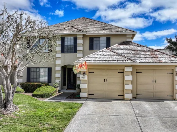 751 Nacional Ct, Salinas, CA 93901