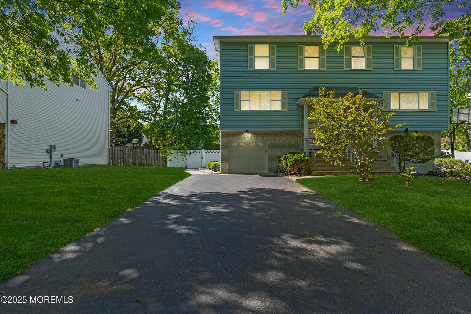 31 Dortmunder Drive photo 1