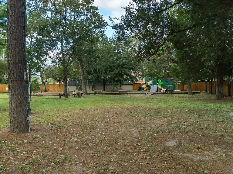 751 Bison Dr — Photo 45