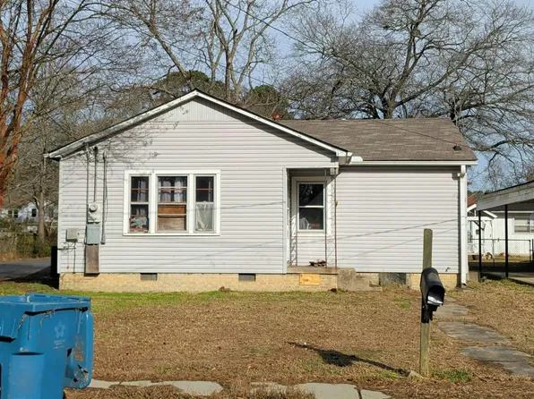 1104 McHenry St, Malvern, AR 72104