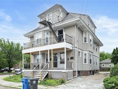 10 Sylvan Ave, Cranston, RI, 02905