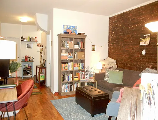 Rented by Brooklyn Heights Real Estate Inc | media 34