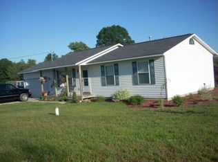 2146 Teakwood Dr, Kingsley, MI 49649