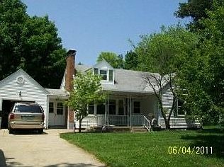 1st image of 1127 Meadow Dr