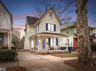 210 Penn St, Riverton, NJ 08077