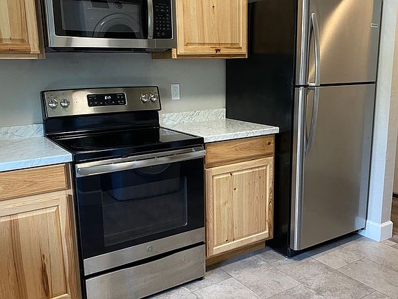5th image of 515 Hazel St #1