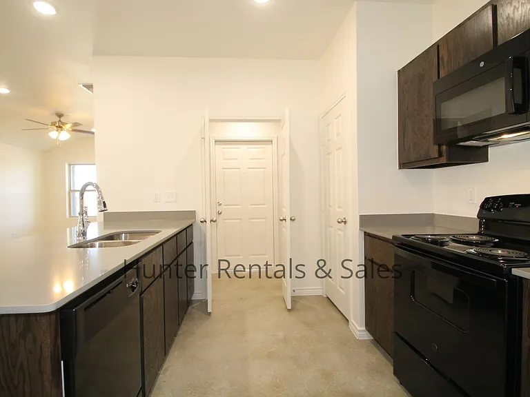 1810A Ponca Trce — Photo 12