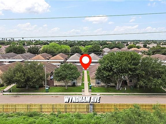 4th image of 3606 Wyndham Ave