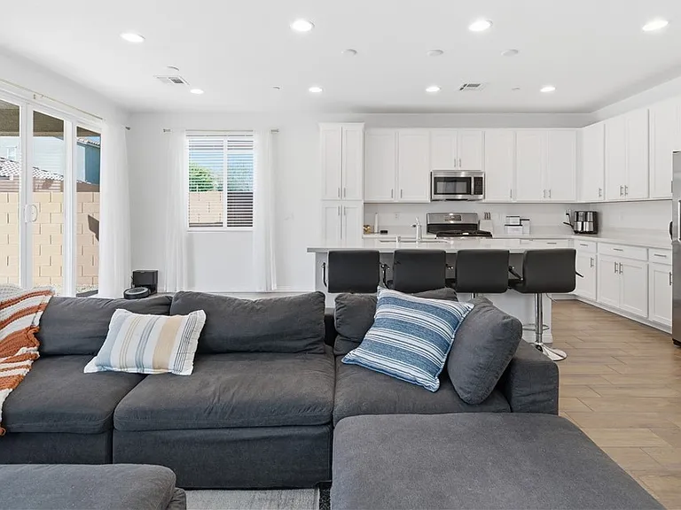 6571 Dove Point Pl — Photo 6