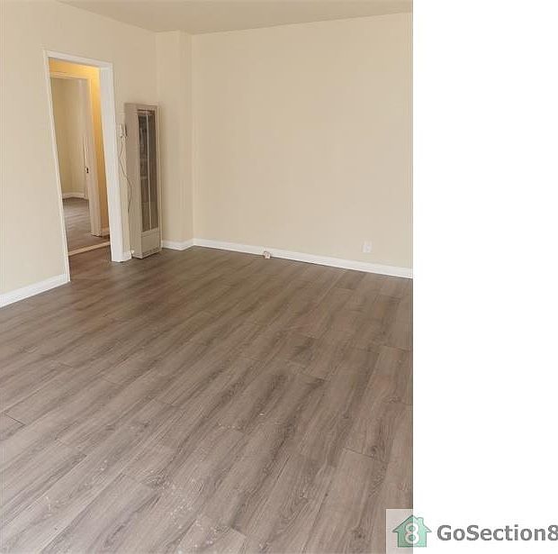 1st image of 10533 Pace Ave