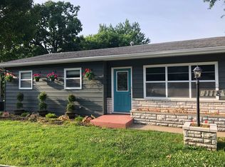 1118 E McClernon St, Springfield, MO 65803