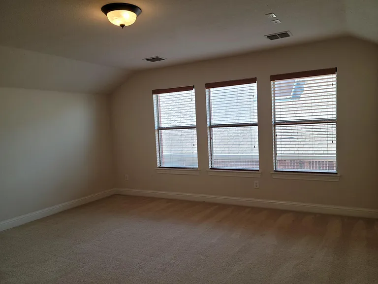 4206 Mustang Ave — Photo 12