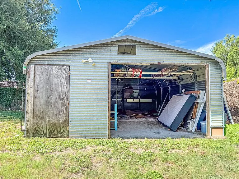 2420 Avenue A NW — Photo 19