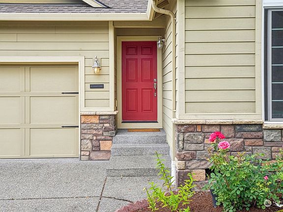 4th image of 2932 NE 88th Court