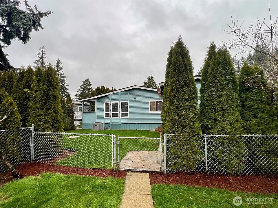 1st image of 3501 Auburn Way S #37
