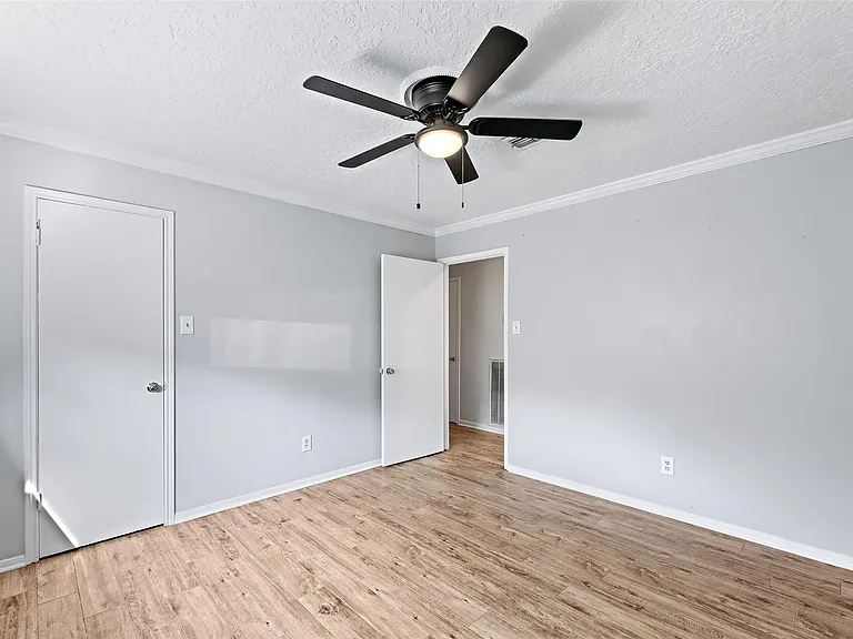 10735 Kitty Brook Dr — Photo 26