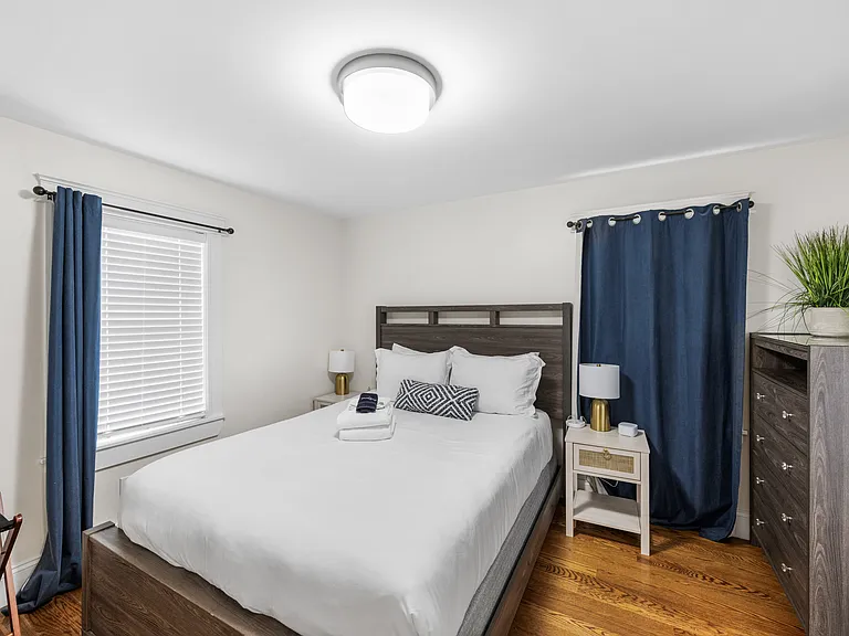 114 Moreland St #1 — Photo 8