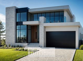 9 36th St, Toronto, ON M8W 3K8