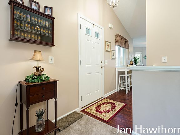 2nd image of 310 E North St #17