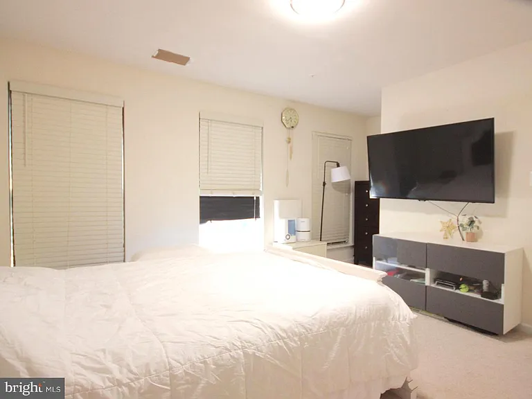 7221 Greenfitch Way — Photo 11