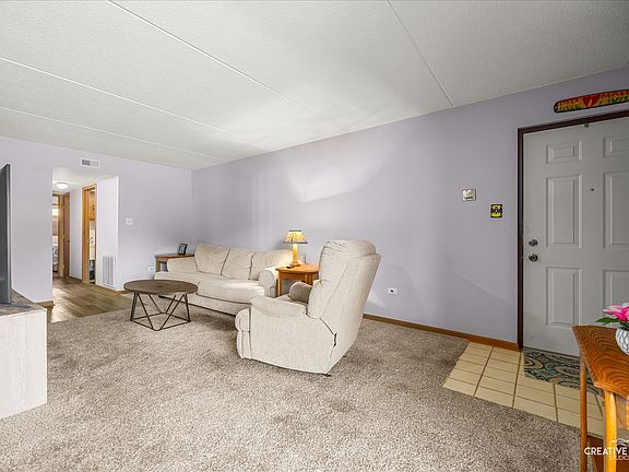 5th image of 16736 Paxton Ave
