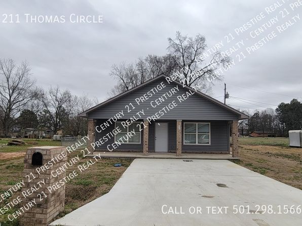 211 Thomas Cir