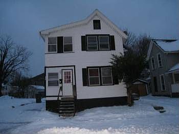 2nd image of 137 Ravine Ave