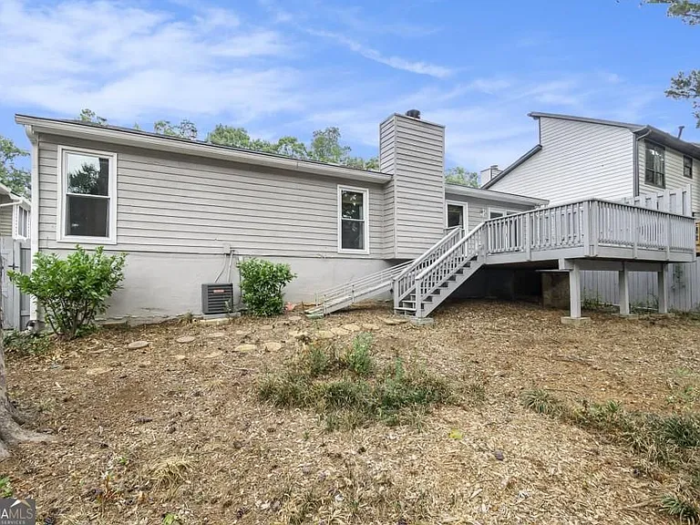 1118 Capital Club Cir — Photo 27