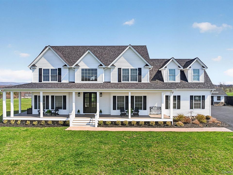 1st image of 124 Mulford Drive