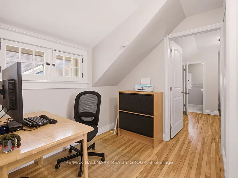 94 Marlborough Ave — Photo 23