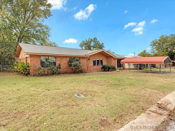 515 McCarley St, Colbert, OK 74733