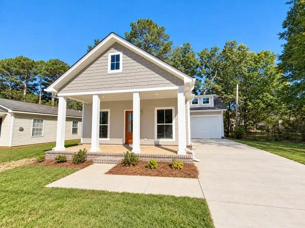 1100 Chapman Dr, Tupelo, MS 38804