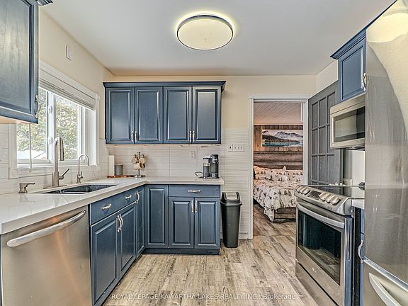 3rd image of 130 Crawford Rd