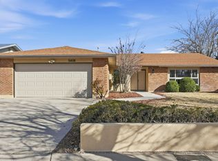 5408 Cimarron Rd NW, Albuquerque, NM 87120