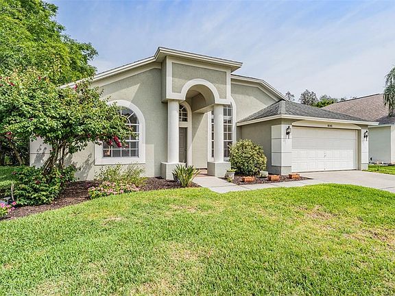 4th image of 18145 Palm Breeze Dr