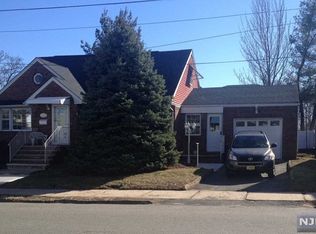112 King St, Kearny, NJ 07032