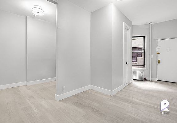 2nd image of 305 E 75th St APT 11