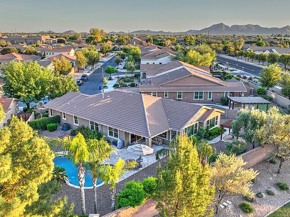 3rd image of 22030 E ROSA Road